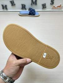 Picture of Louis Vuitton Slippers _SKULVsz38-45TF0503277